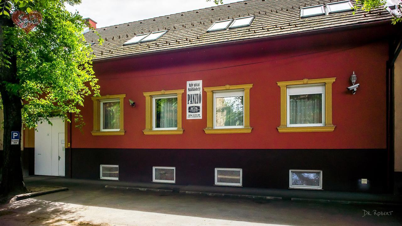 Civis Szallashely Debrecen Ngoại thất bức ảnh
